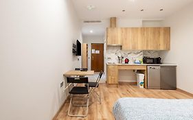 Accessible And Renovated- 1Bedroom 1Bath- Justice
